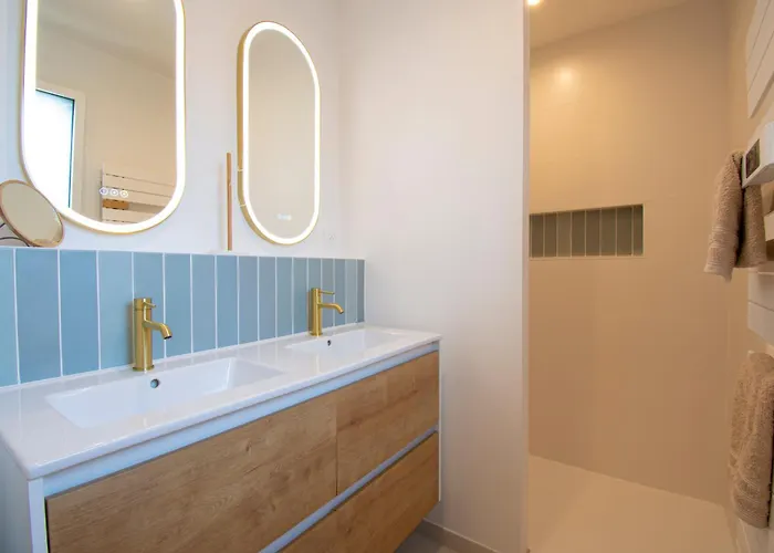 La Perle De Sainte Anne I A 500m *