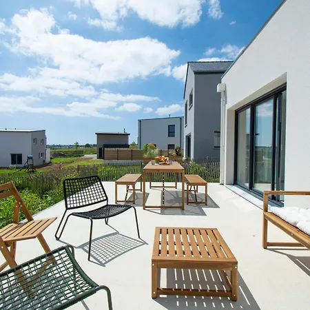 La Perle De Sainte Anne I A 500m *