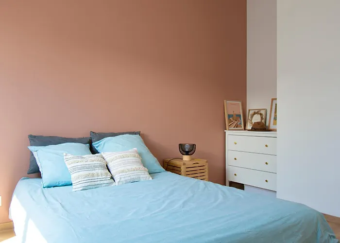 La Perle De Sainte Anne I à 500m